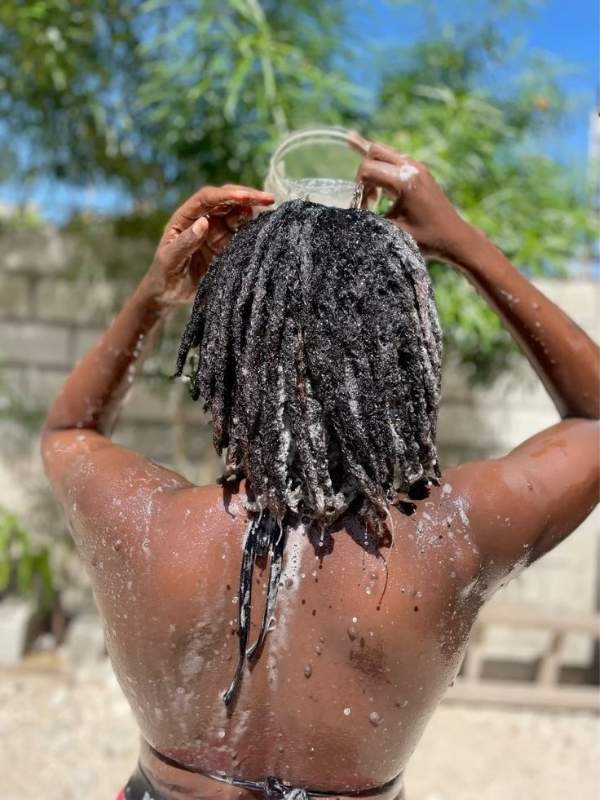 Cleanse-Your-Scalp-And-Locs-Regularly-For-Healthy-Locs