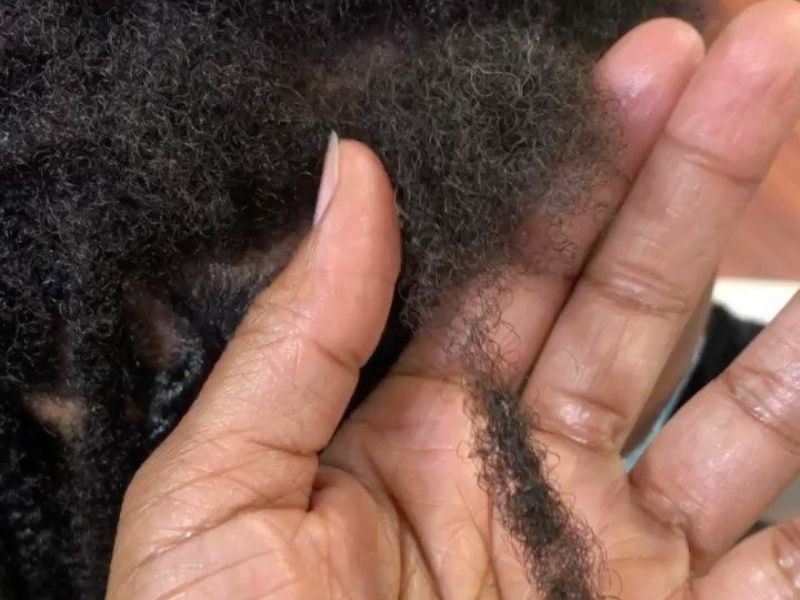 Featured-image-on-How-to-Fix-Thinning-Locs
