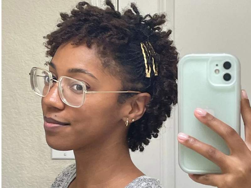 How-to-choose-the-best-starter-locs-styles-for-every-face-shape- loc-hairstyle-guide