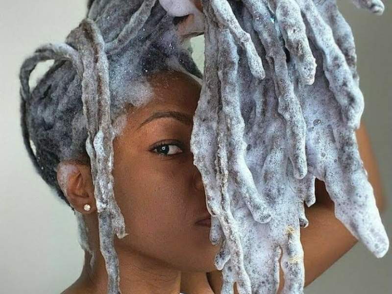 How-to-do-a-deep-cleanse-for-locs